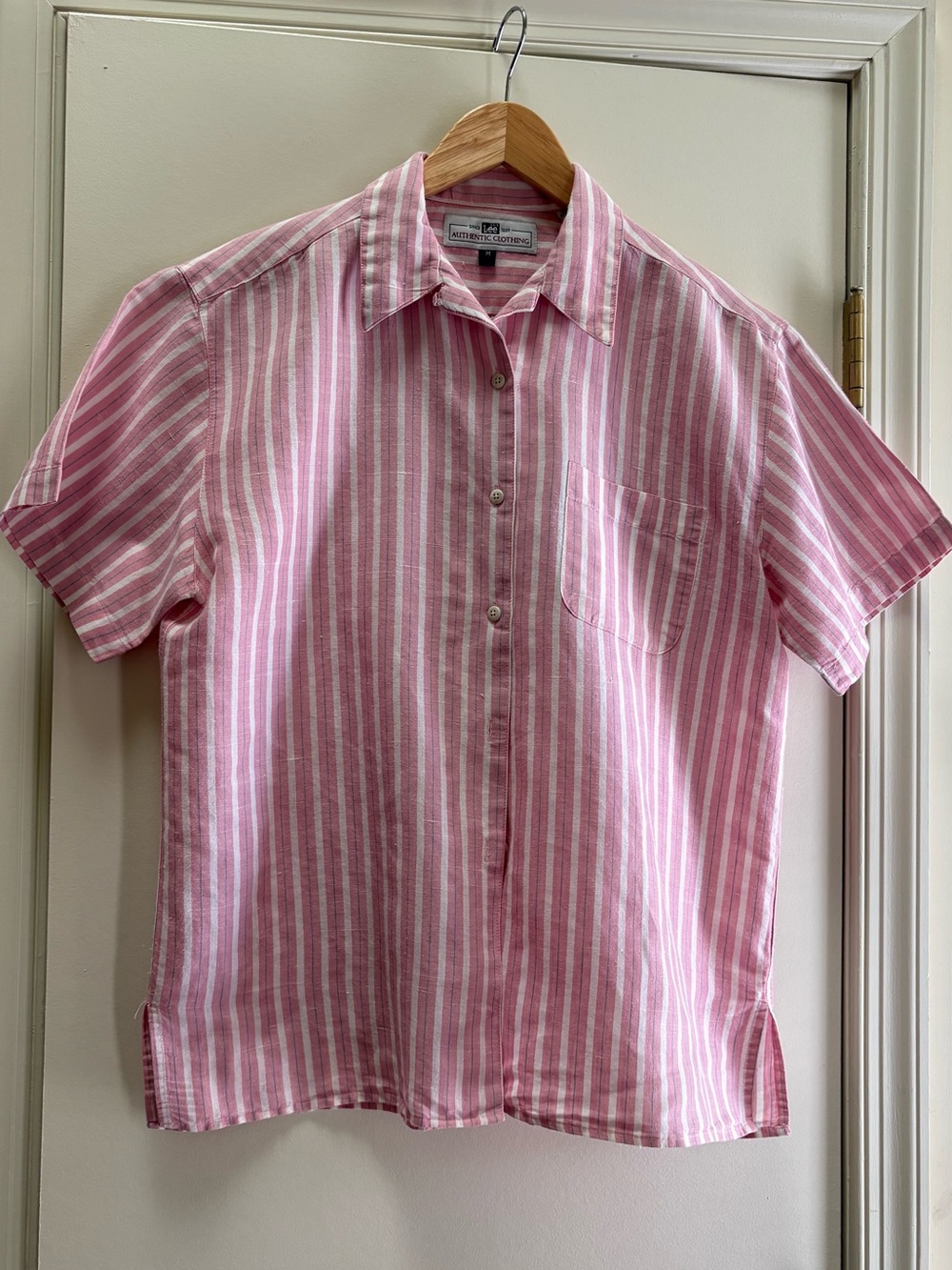 Lee Pink and White Short-Sleeve Striped Button-Down Shirt